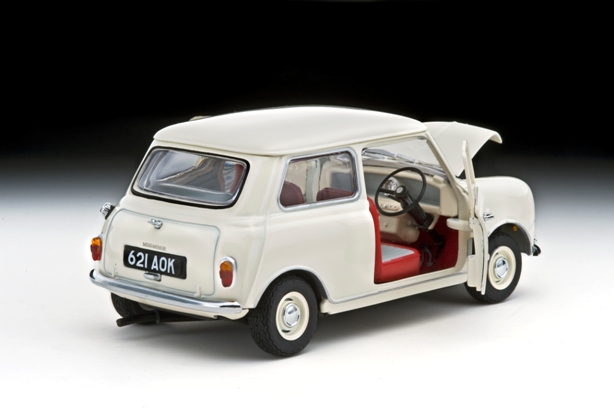 PSD37 47 118 Morris MINI Minor 1959 White 08105W 091029 1720