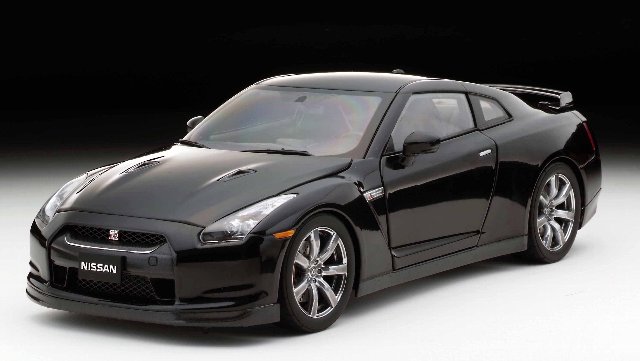 Item code 08745BK Scale 118 Model Nissan GTR Color Black Obsidian