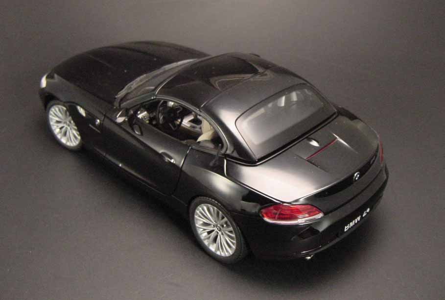 PSD04/47 – 1:18 BMW Z4 (E89) Convertible- Black metallic 08771BK - 09.06.02,